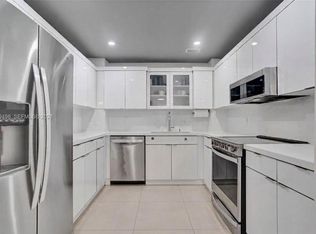 1950 S Ocean Dr, Hallandale Beach, FL 33009