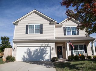 174 Pleasant Grove Ln, Mooresville, NC 28115