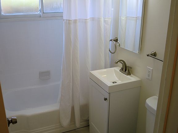 5th image of 6365 Seaman St