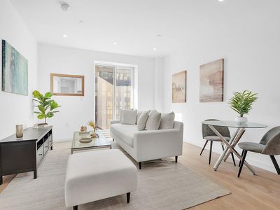 250 Manhattan Ave #3R, Brooklyn, NY, 11211