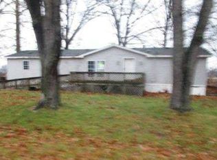 23452 River Run Rd, Mendon, MI 49072