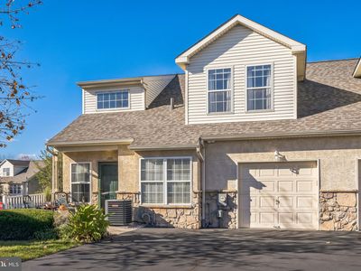 100 Stuart Dr #100, East Norriton, PA, 19401