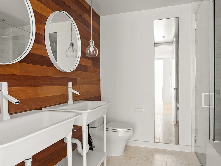 241 5th Ave #16B — Photo 7