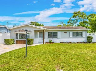 10953 109th St, Seminole, FL 33778