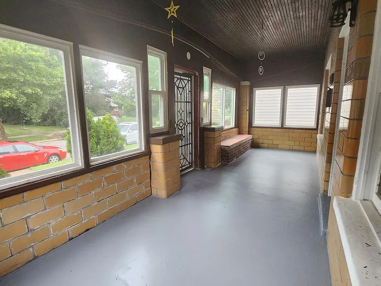 825 Mulberry St — Photo 3