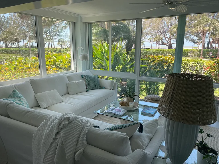 2100 Gulf Shore Blvd N #100 — Photo 12