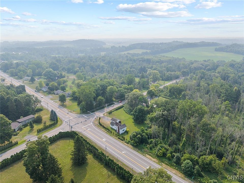 2nd image of 5387 Hamilton Rd #27