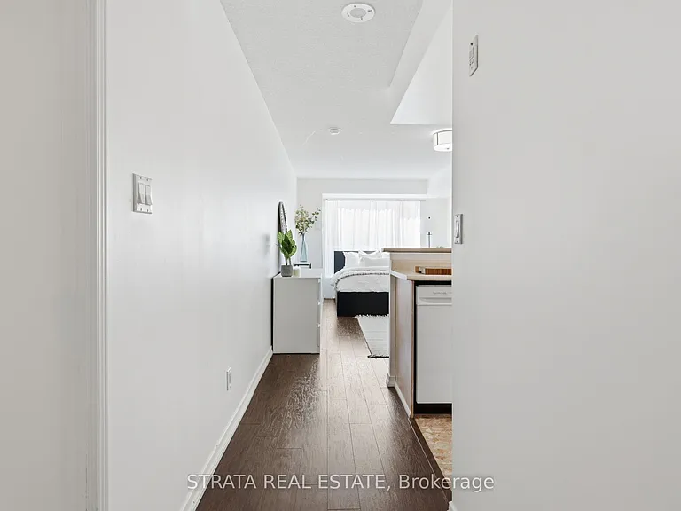109 Front St E #440 — Photo 4