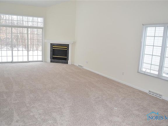 3rd image of 6628 Regents Park Blvd