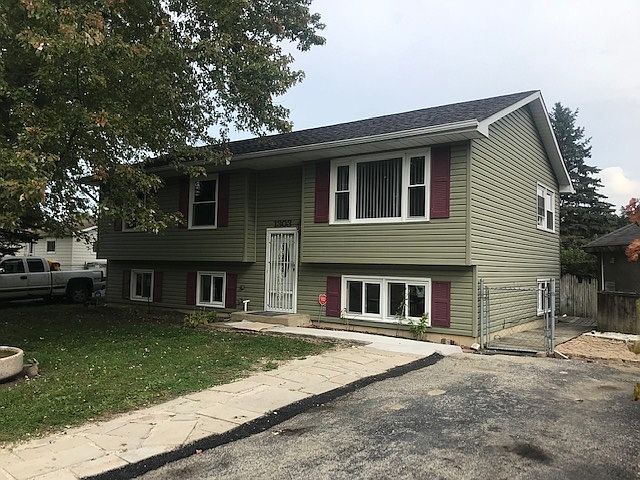 1st image of 1303 Leslie Ave