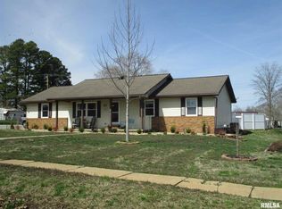 203 E Rea St, Valier, IL 62891