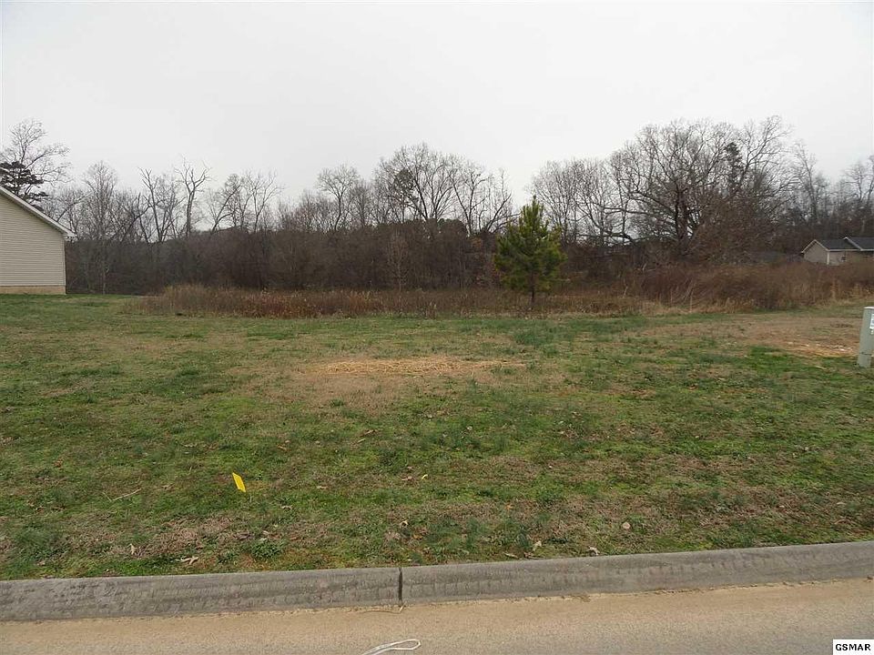 2nd image of 16 Quiet Oaks Way Lot 16