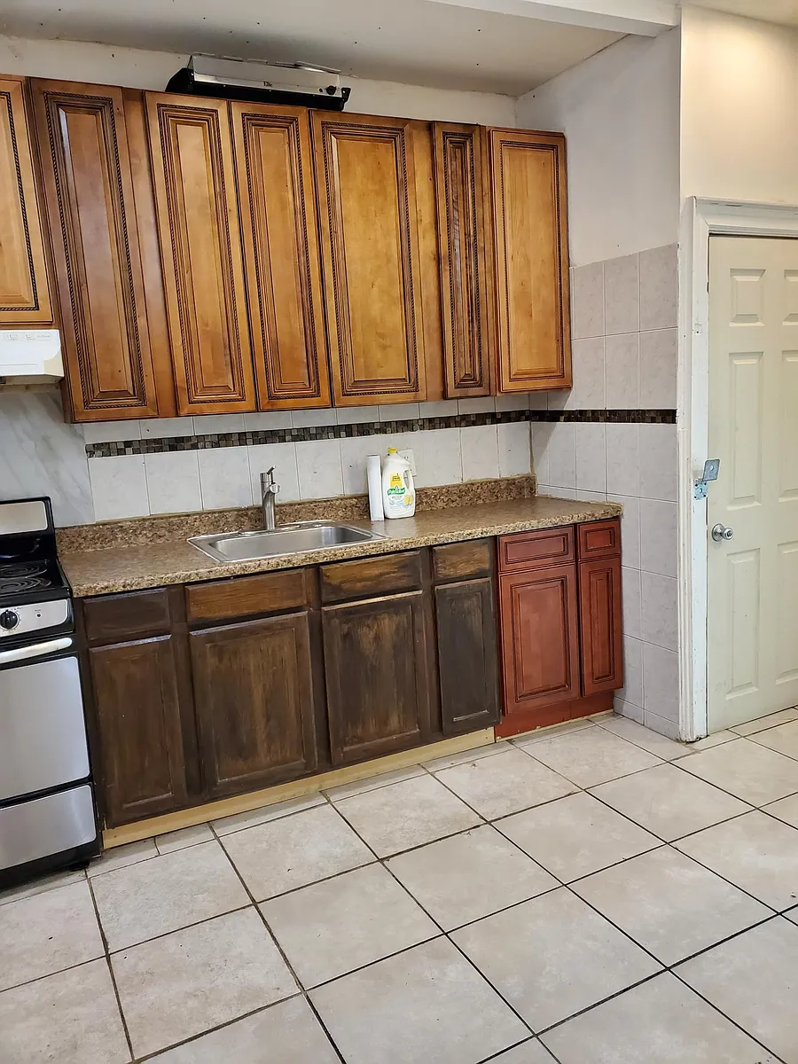 Building Photo - 4040 E Roosevelt Blvd #1