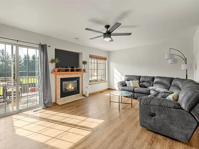 216 Camden Rd — Photo 28
