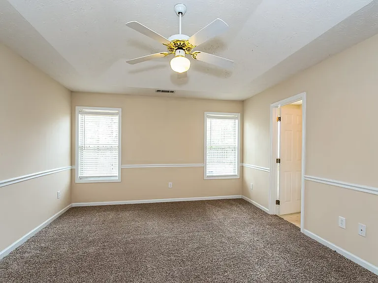 4171 Edenbrooke Cir — Photo 10