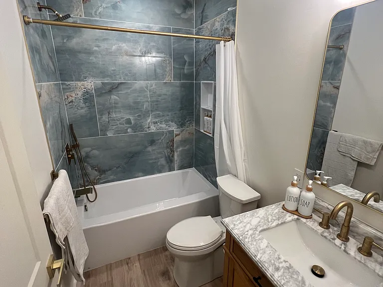 5400 Little River Neck Rd #100 — Photo 8