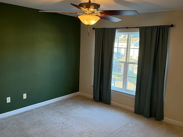 707 Bartlett Cir — Photo 15