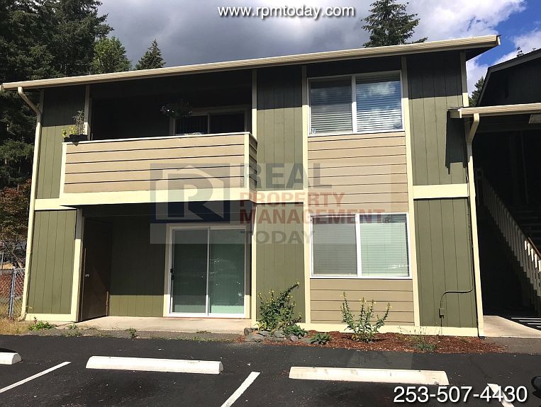 1st image of 2064 E 56th St APT B1