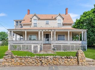 45 Beach Rd, Gloucester, MA 01930