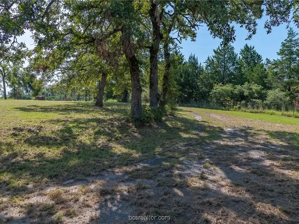 10143 Private Road 4120, Marquez, TX 77865