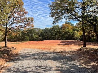 7007 Hilltop Rd, Noble, OK 73068