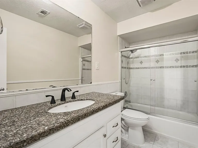 1911 Michele Dr — Photo 23