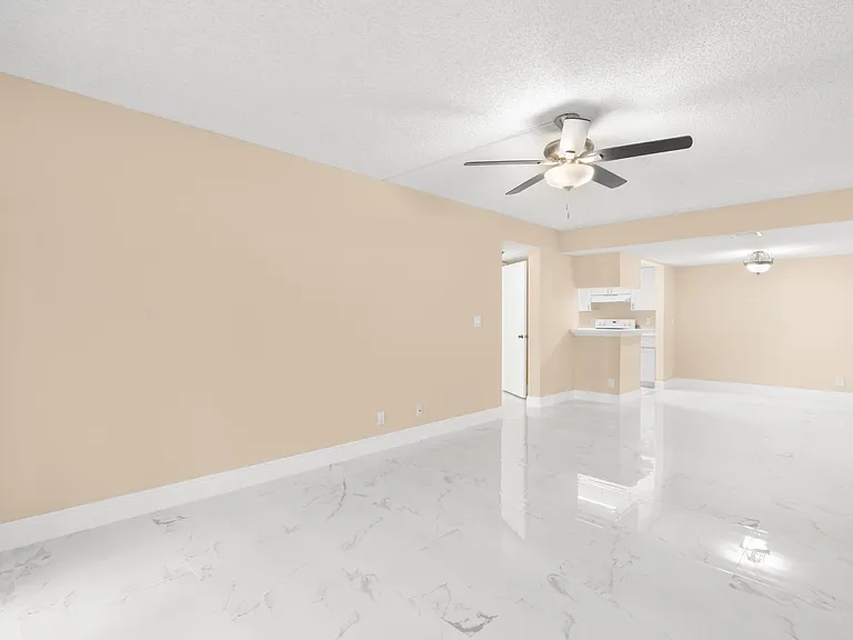 9855 Westview Dr #714 — Photo 11