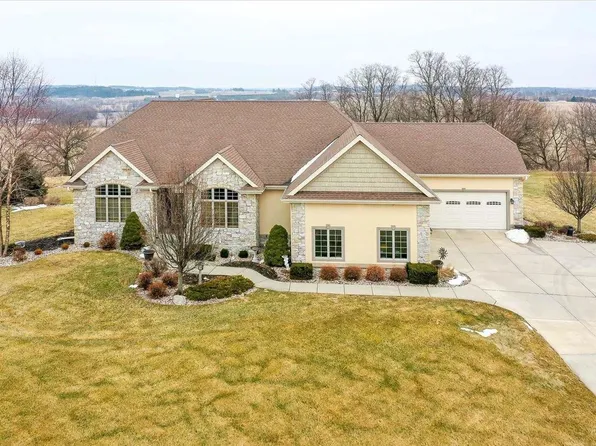 3476 Skarstinden Road, Cottage Grove, WI 53527