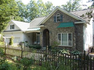 4344 High Rd, Cresco, PA 18326