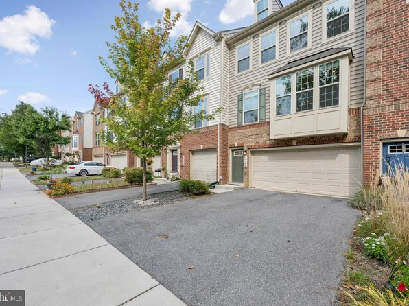 1738 Whitehall Dr, Silver Spring, MD 20904