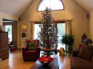 1881 S McClellan Ave, Marquette, MI 49855