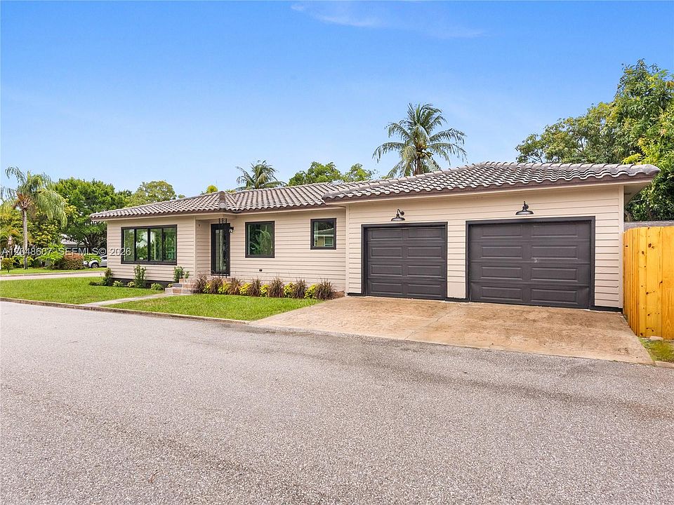 1st image of 801 S Palmway