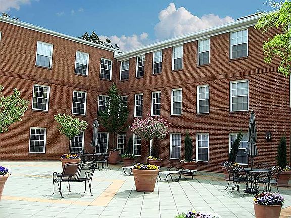 5th image of 485 S Parkview Ave #85207