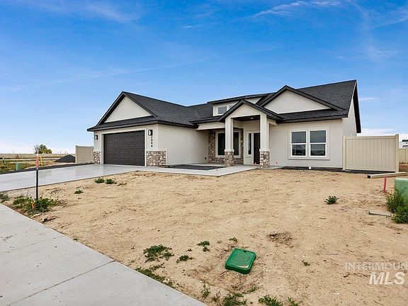2nd image of 1044 Quartz Rd