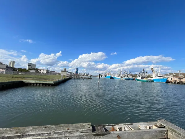 335-347 N Massachusetts Ave, Atlantic City, NJ 08401