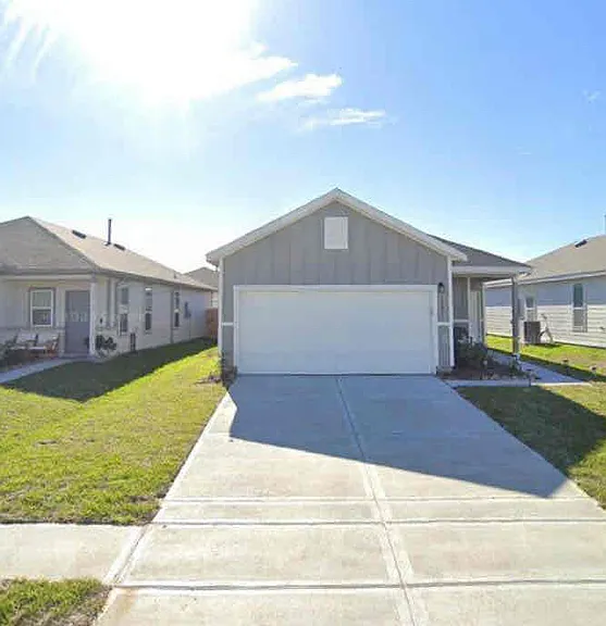 Brand new Home Built in 2022. All new appliances.