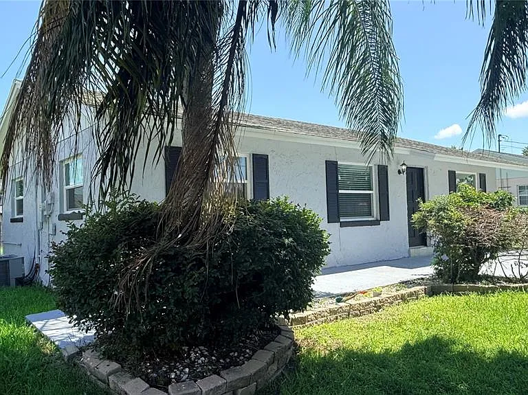 675 Cadillac Blvd — Photo 3