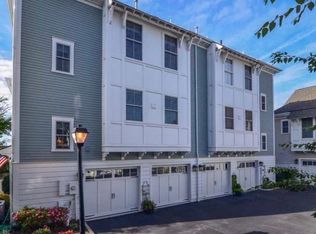9409 27th Bay St, Norfolk, VA 23518