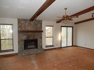 3162 Carmel Dr, Douglasville, GA 30135