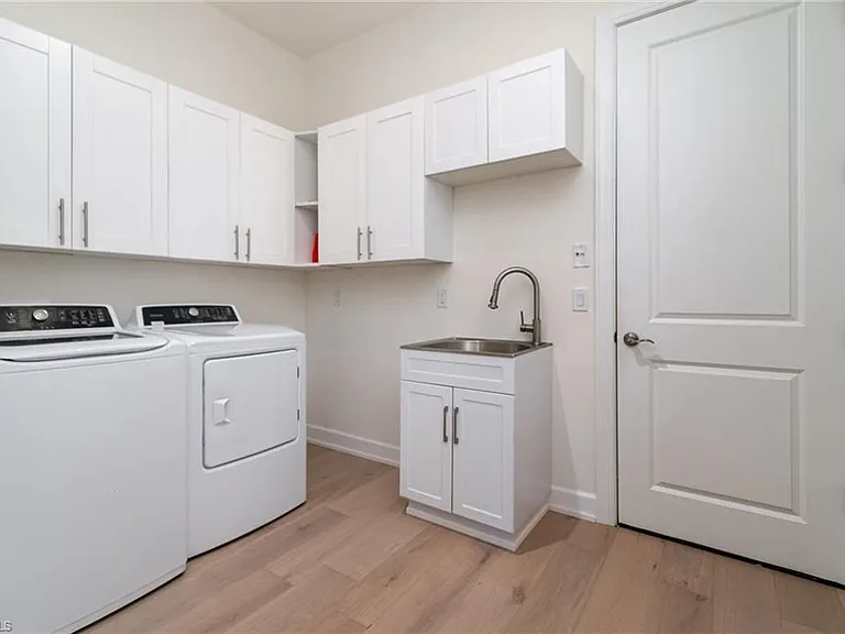 11110 Canal Grande Dr — Photo 20