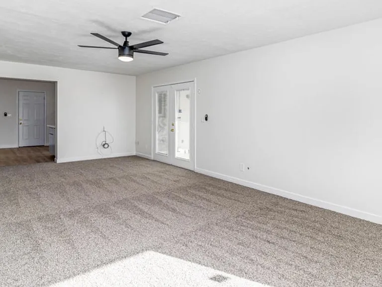 1303 W Devonshire St #1 — Photo 15