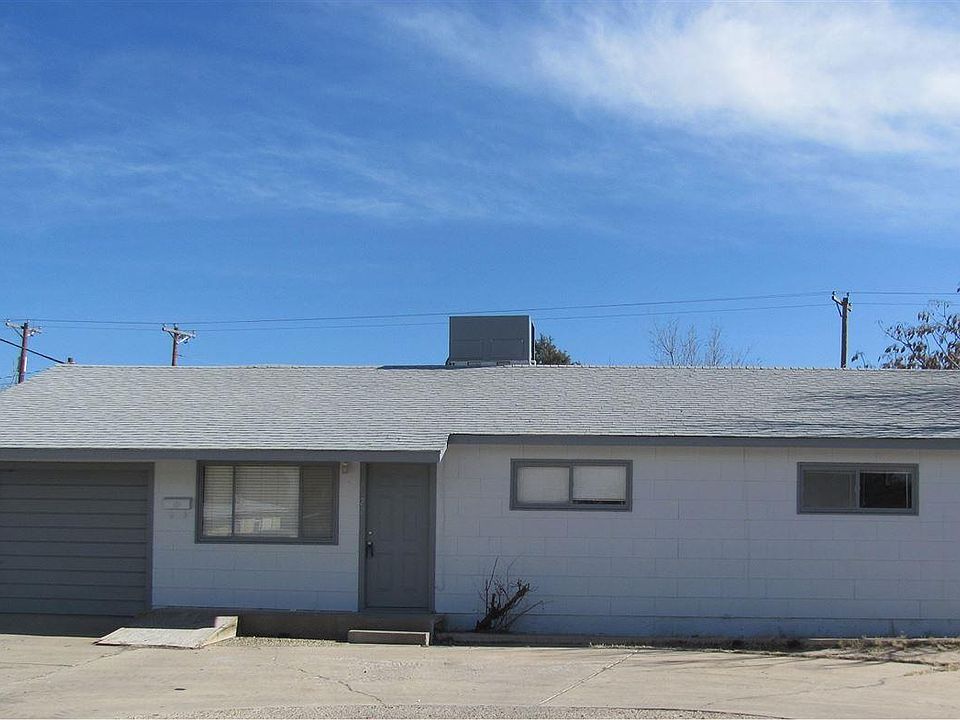 1st image of 1922 N Gila Dr