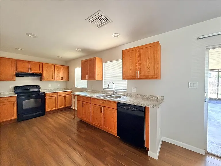 130 S Bulova Dr — Photo 5