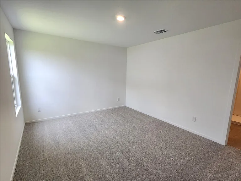 929 Capracotta Dr — Photo 11