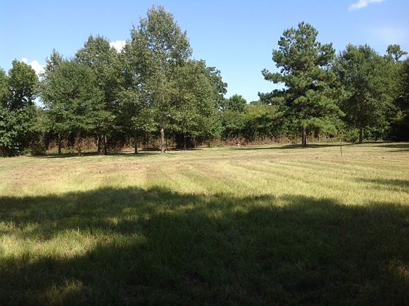 3rd image of 1515 County Rd