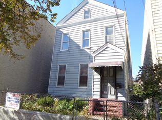 3438 30th St, Astoria, NY 11106