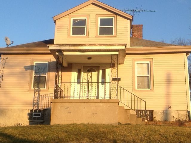 1st image of 10118 Grandview Ave