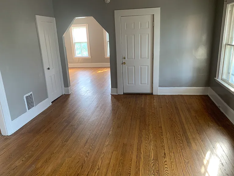 801 N McBride St — Photo 7