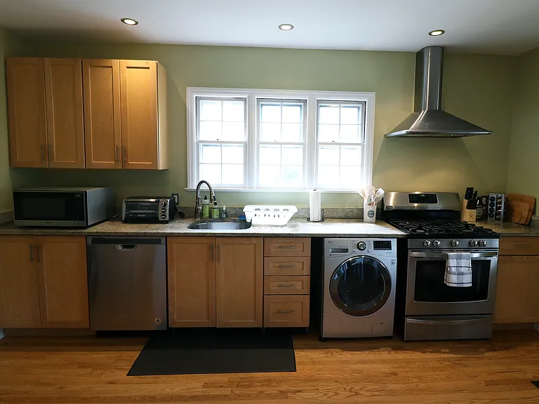 Kitchen (2)