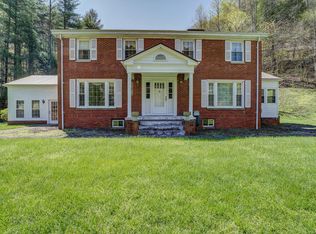 1290 Mott Branch Rd, Vansant, VA 24656